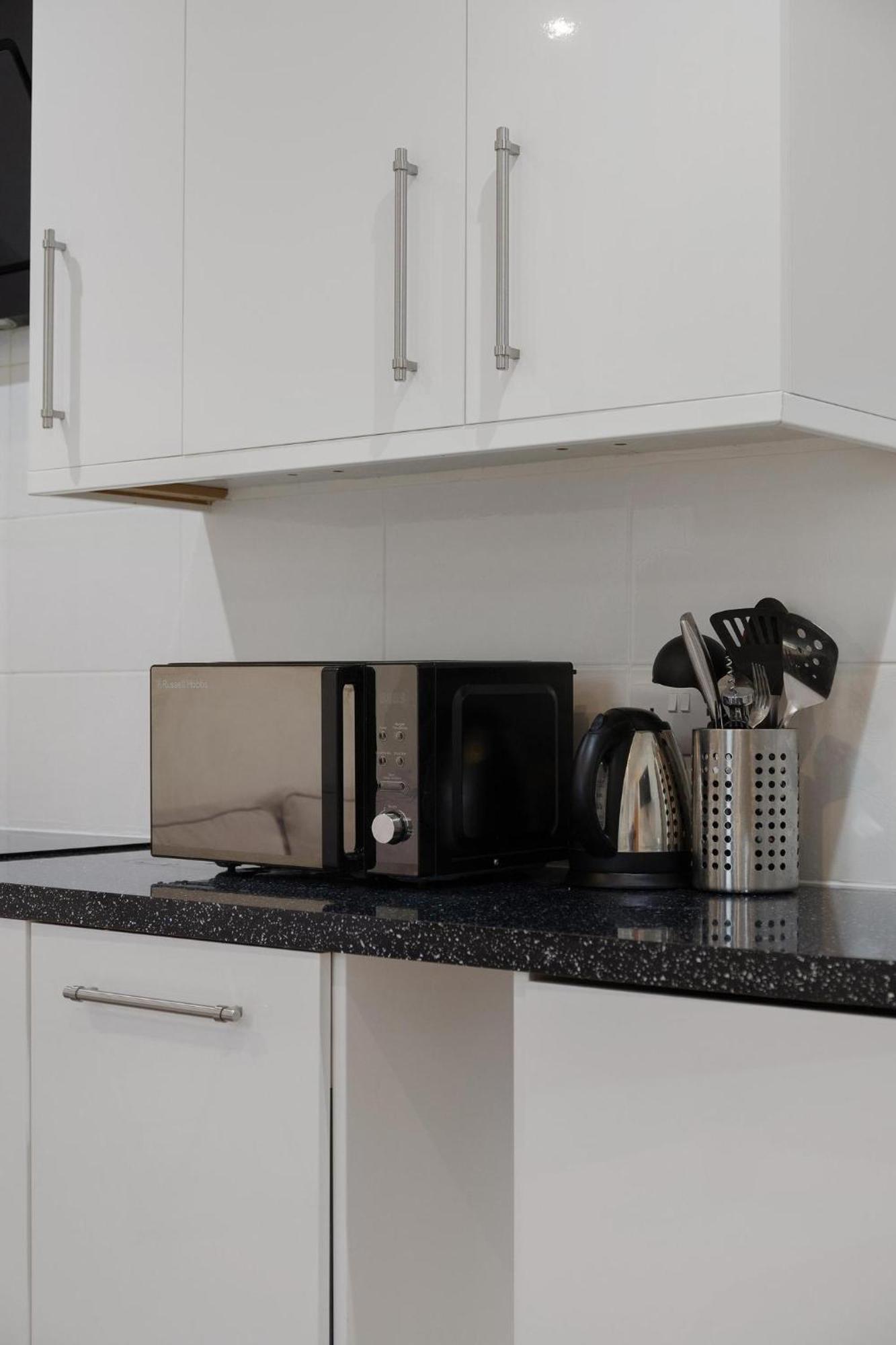 Central And Modern One Bedroom Flat 201 オックスフォード エクステリア 写真